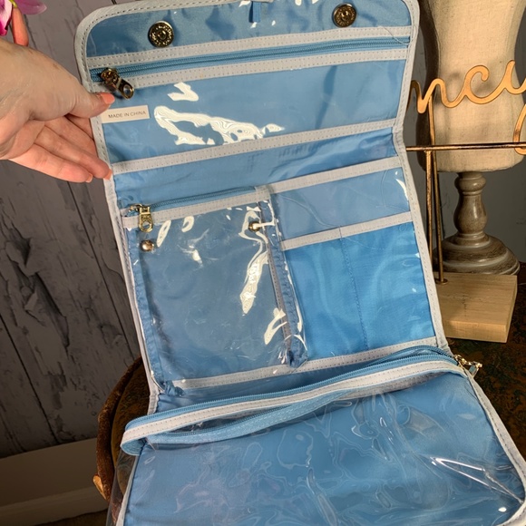 Sophia Joy Cosmetic Travel Case NWOT - Picture 4 of 8